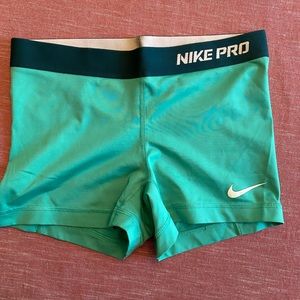 Nike Pro Size S Spandex